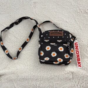 UNIONBAY Black Daisy Print Crossbody Bag